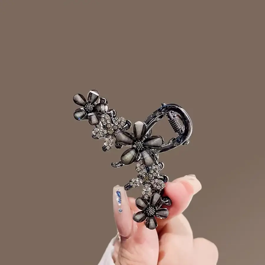 Black Glazed Flower Hair Claw Medium-sized Exquisite Back of Head Half-tied Hair Clip Women's High-end Hair Accessories