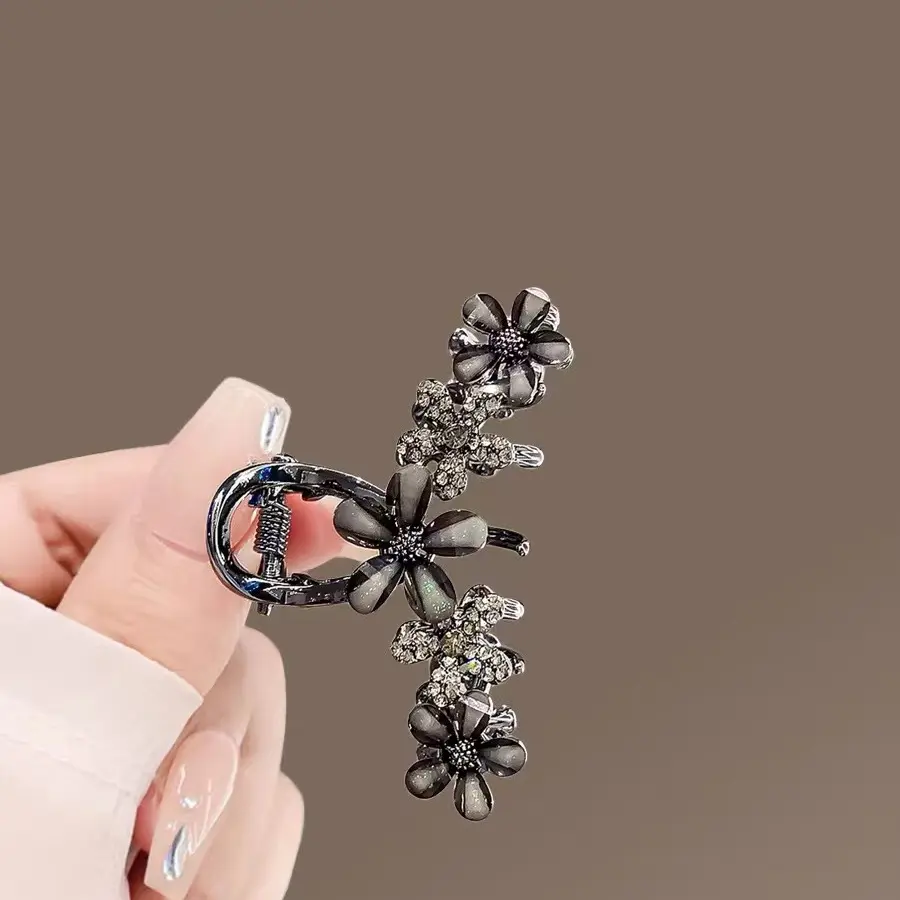 Black Glazed Flower Hair Claw Medium-sized Exquisite Back of Head Half-tied Hair Clip Women's High-end Hair Accessories