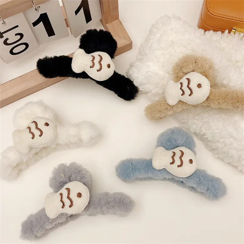 New Cartoon Doll Hair Clips For Women Cute Little Fish Plush Hair Clamp Back Head Tie Hairpin Fashion Girls Hair Accessories