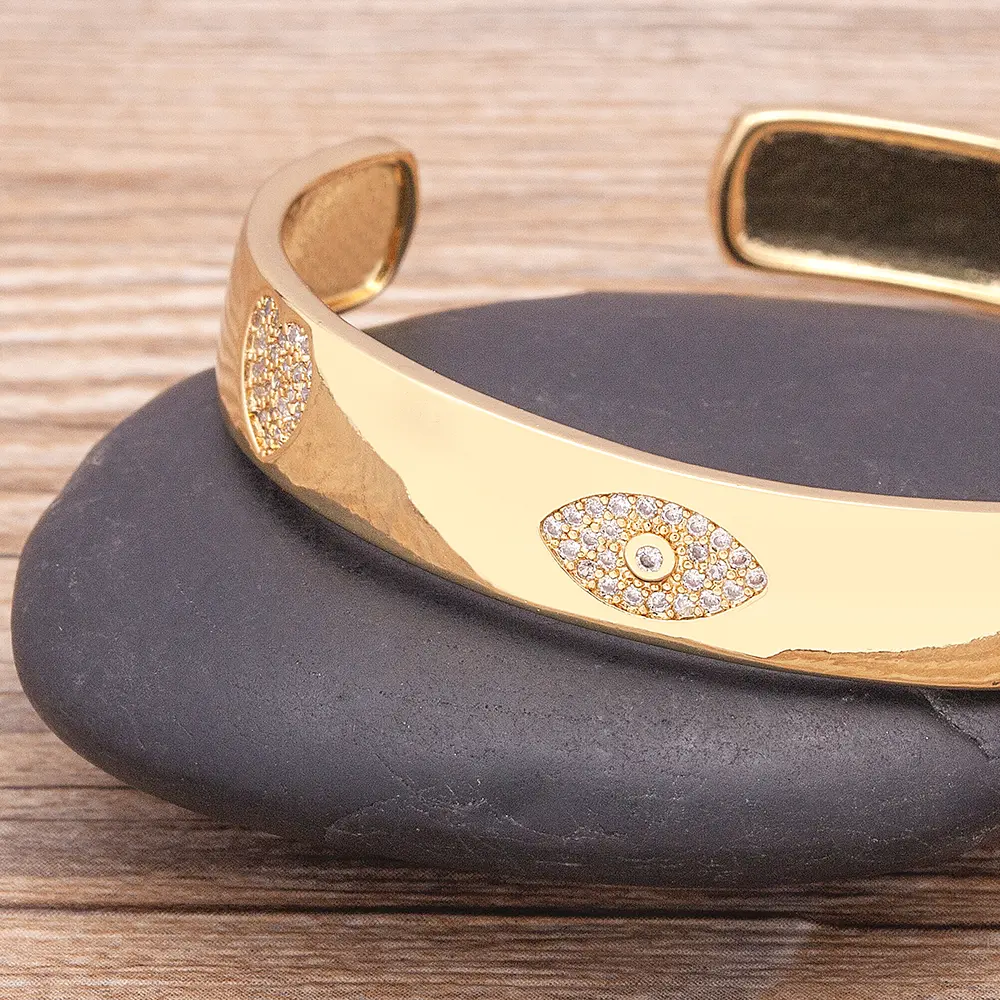Nidin New Arrival Palm Butterfly Pattern Cuff Bracelet For Women Fashion Evil Eye Bangle Luxury Crystal Jewelry Gift Accessories