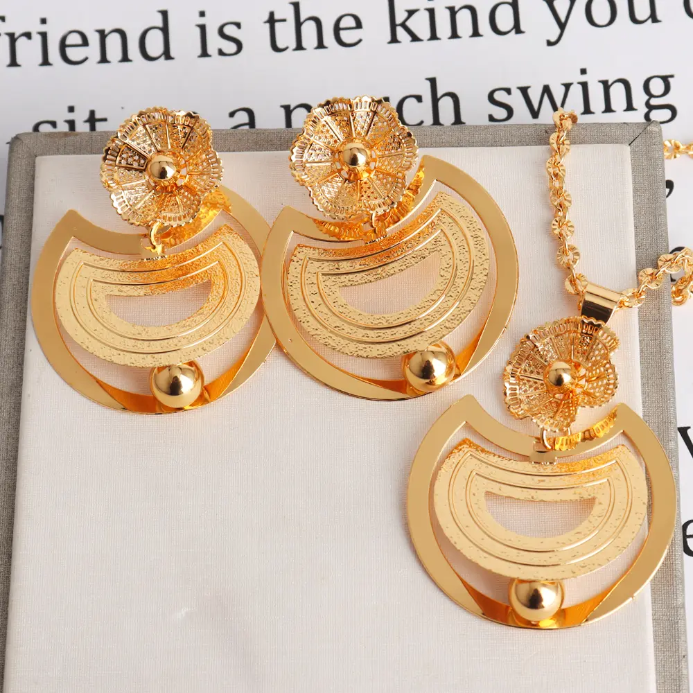 African Gold Color Women Necklace and Earrings Trend Dubai Flower Hollow Out Jewelry Set Gift For Party Wedding Daily Accessorie