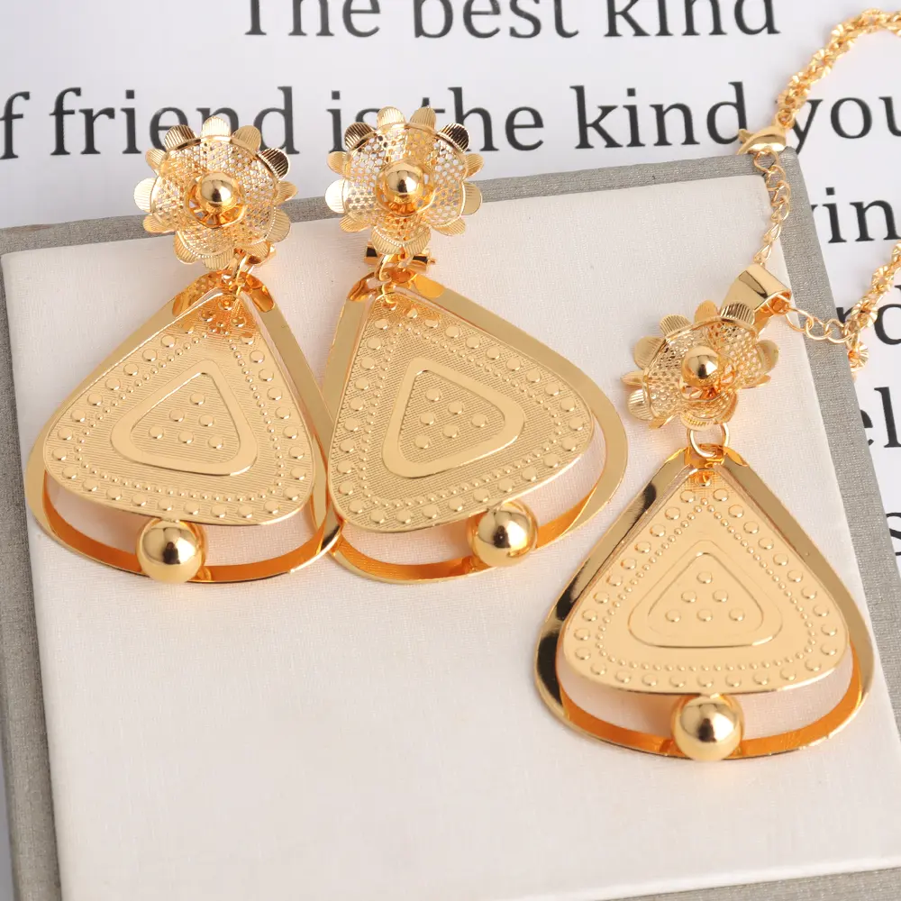 African Gold Color Women Necklace and Earrings Trend Dubai Flower Hollow Out Jewelry Set Gift For Party Wedding Daily Accessorie