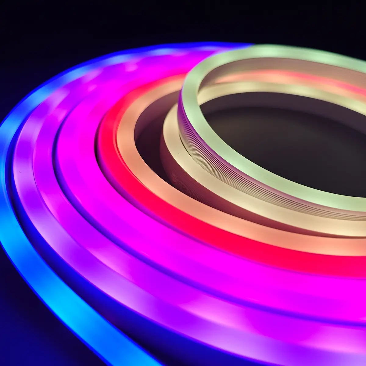 Smart WIFI Neon LED Strip Light USB 5V RGBIC Dreamcolor Chasing Neon LED Rope Light Room Decor Work with Alexa Google Assistant