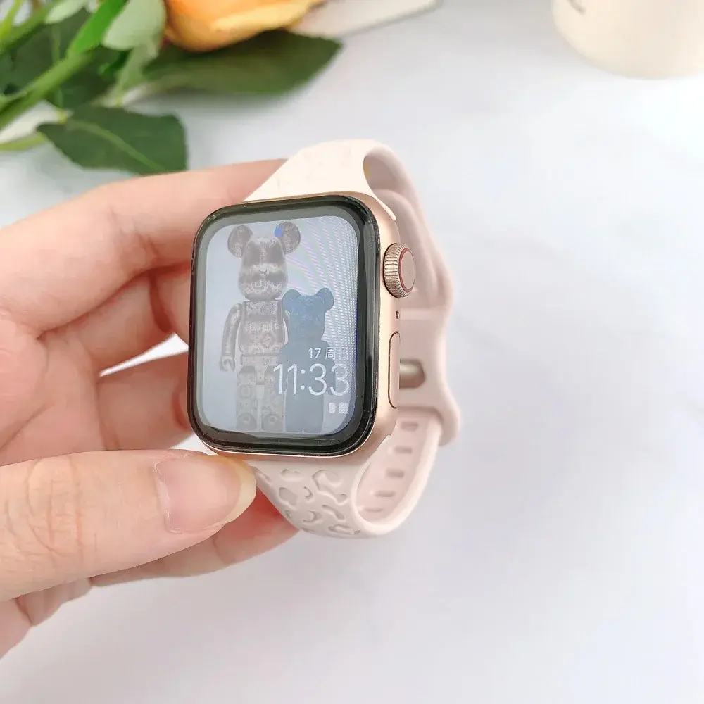 Slim Strap For Apple Watch Band 40mm 41mm 42mm 38mm 49 44mm 45mm Engraved Silicone bracelet Correa Series 8 7 6 9 5 4 3 SE Ultra