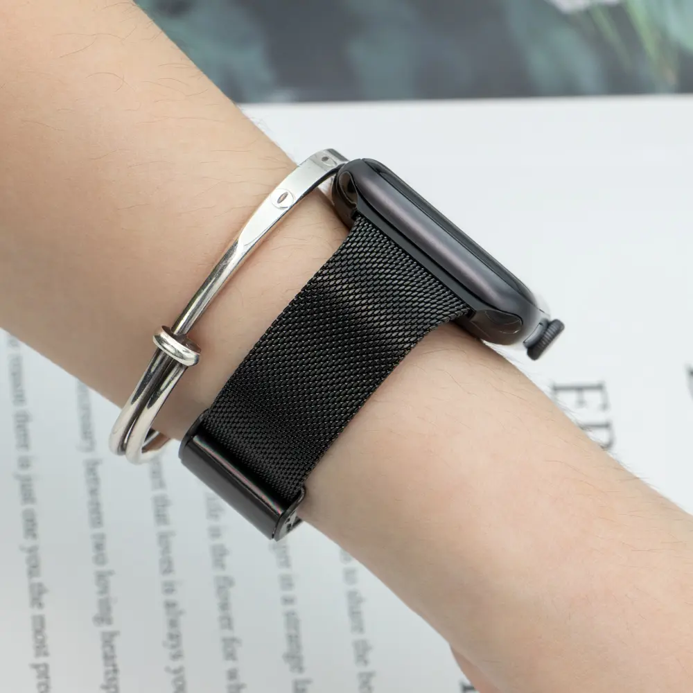Milanese Strap for Apple Watch 44mm 40mm 45mm 41mm 42mm 38mm 49mm Metal Bracelet iWatch Series Ultra 8 7 6 5 4 3 SE 44 45mm band