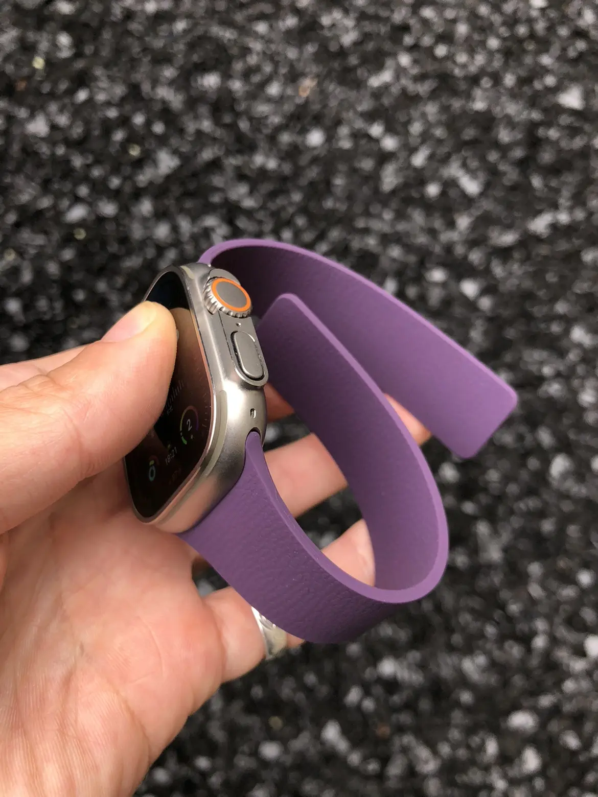 Magnetic Strap for Apple Watch Band 44mm 45mm 40mm 46mm 41mm 42 mm 38 Silicone Bracelet iWatch Series 10 9 8 7 6 Se Ultra 2 49mm