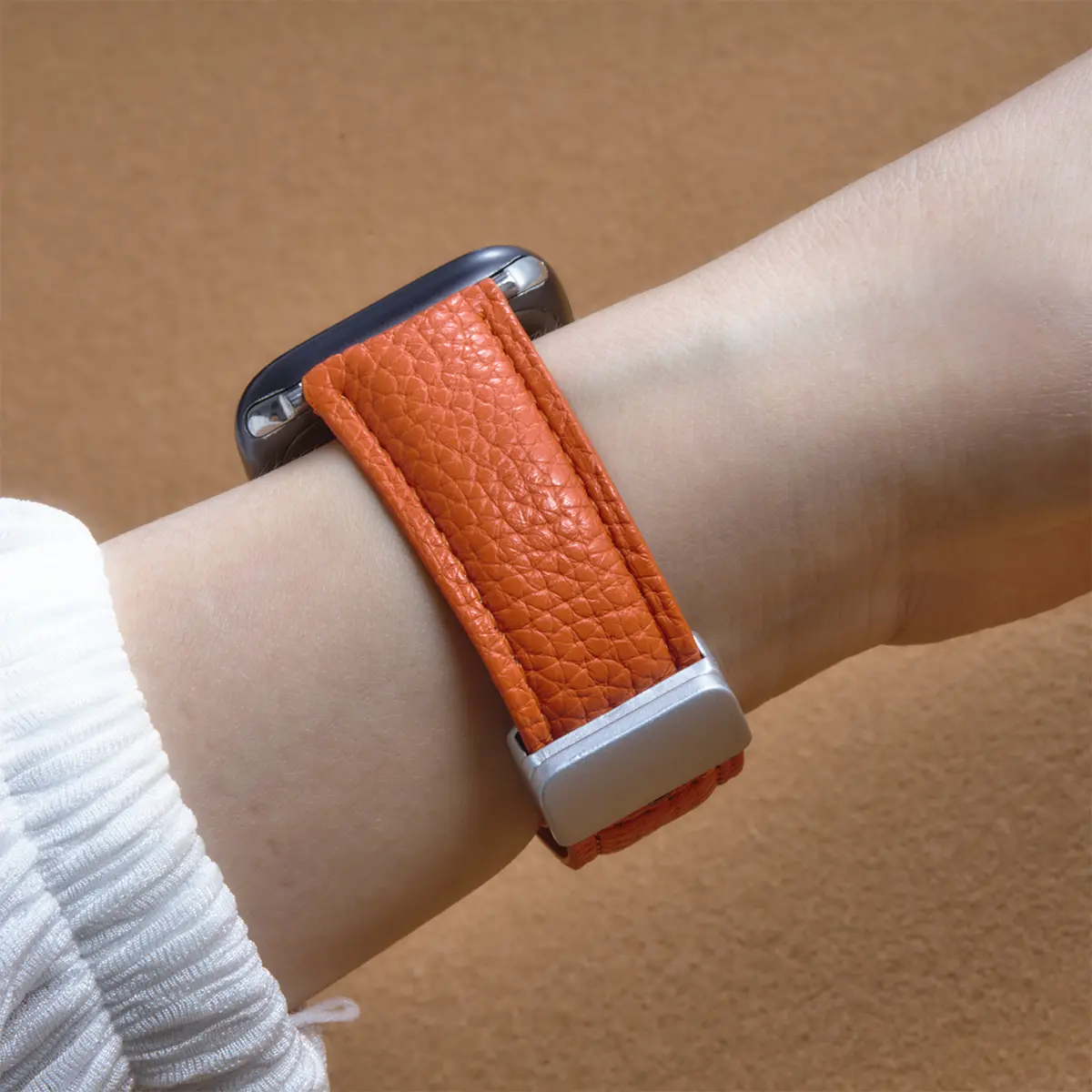 Leather Strap for Apple Watch Band Ultra 2 49mm Series 10 42mm 46mm 9 8 7 41mm 45mm Magnetic Bracelet IWatch 6 5 4 SE 44mm 40mm