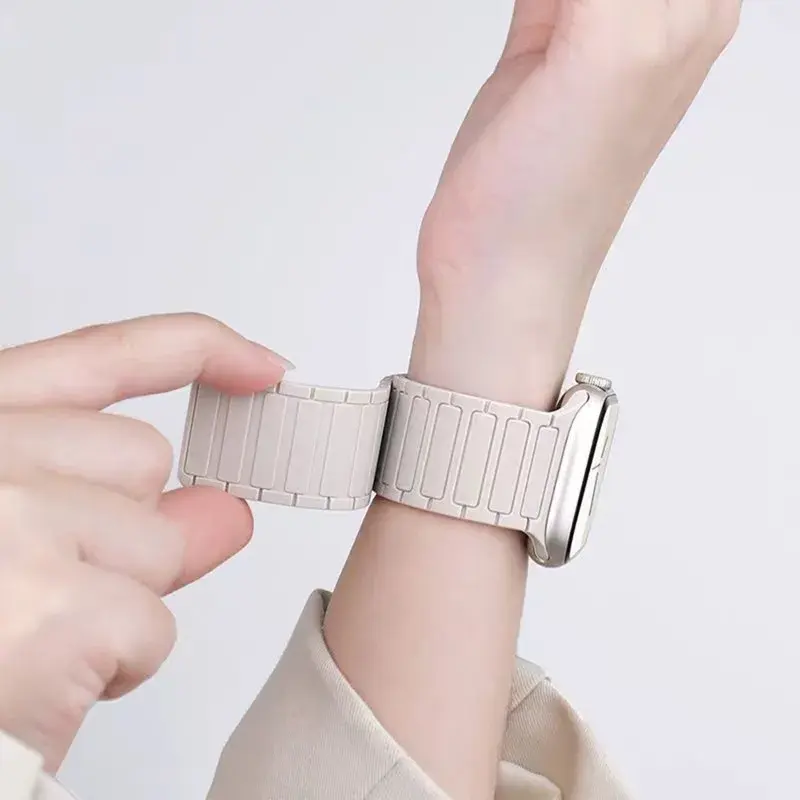Silicone Strap for Apple Watch 46mm 49mm 44mm 45mm 42 41 40mm Magnetic Band for IWatch Ultra 2 Series 10 9 8 7 6 SE 5 Bracelet