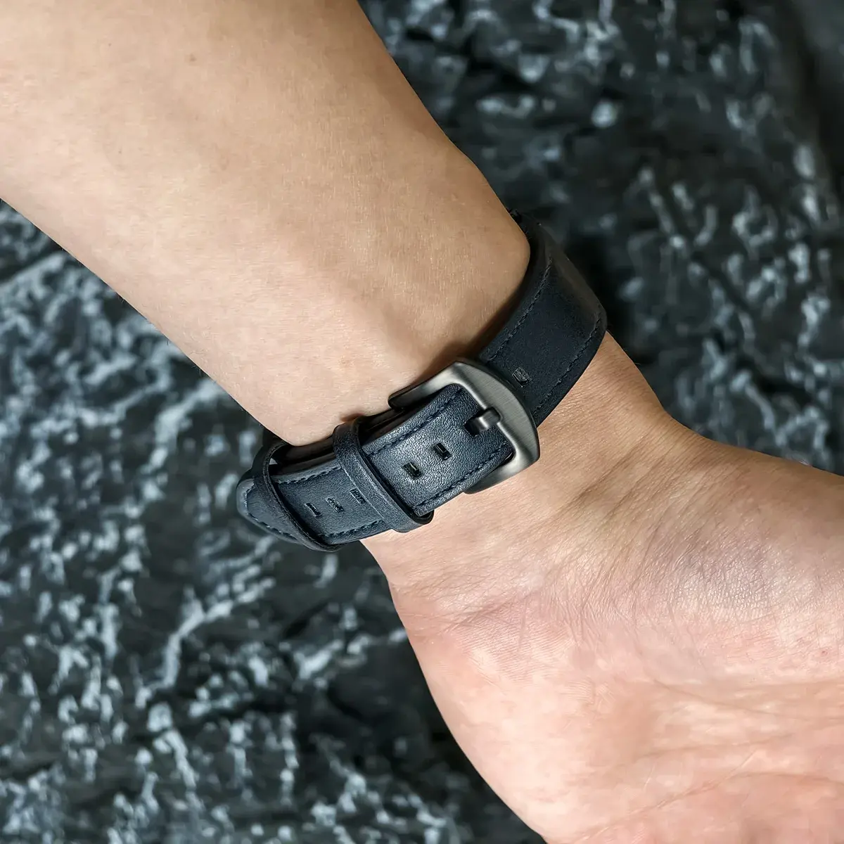 Suitable for Apple strap 10 9 7 8 3456 SE Ultra 2 49mm 44mm 40mm strap 45mm 41mm 38 42mm series men's high-quality leather strap