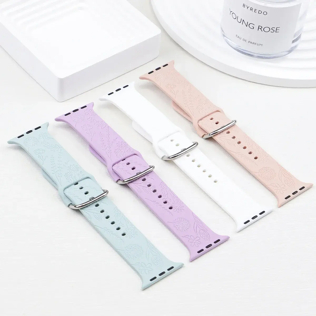 Engraved Band Strap for Apple Watch Band 49mm 44 40mm 45 41mm 38mm 42mm Silicone Solo Loop Bracelet iWatch 9 8 Ultra 7 6 5 Belt