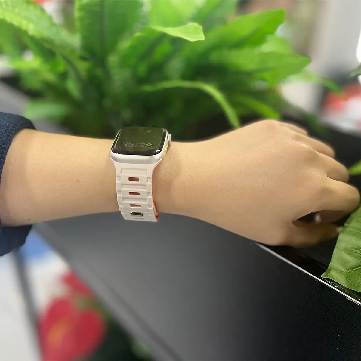 Silicone Magnetic Strap for Apple Watch Ultra Band 49mm 45mm 44mm 40mm 38mm 41mm 45 44 mm Correa iWatch Series 9 8 7 6 Se Bands