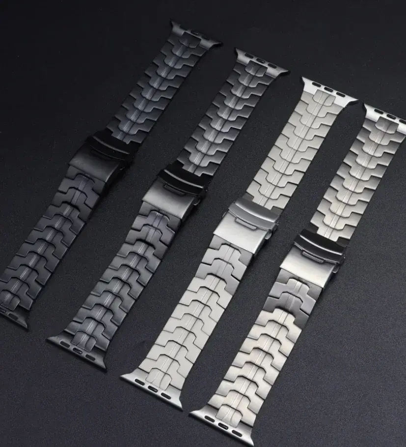 Titanium Strap for Apple Watch Ultra2 49mm 45mm 44mm 38mm 41mm Band Luxury Men's Style Bracelet for IWatch SE 9 8 7 6 5 4 3