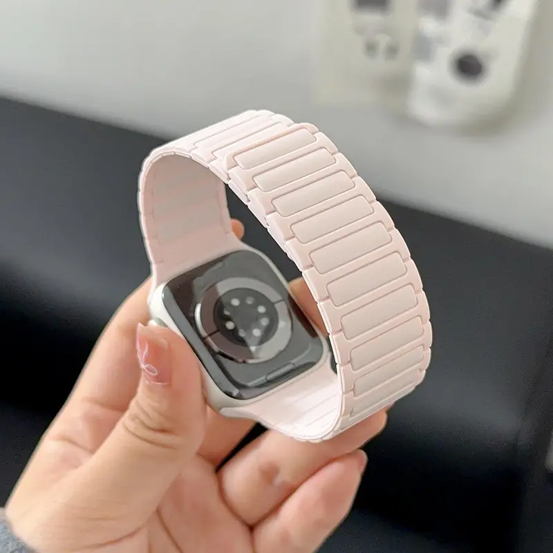 Magnetic Sports Band for Apple Watch Ultra 2 49mm 46mm 45mm 44mm 42mm 38 40 41mm Silicone Strap for IWatch Series 10 9 8 7 6 5 4