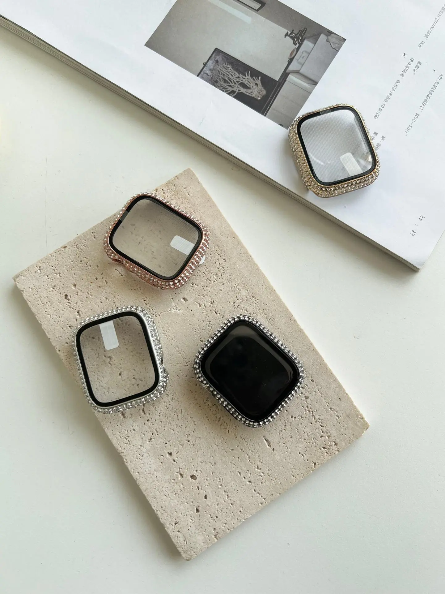 1pc Rhinestone Decor Tempered Glass Screen Protector Watch Case For Apple Watch 38/42/44/45/46mm,Series SE/10/9/8/7/6/5/4/3/2/1