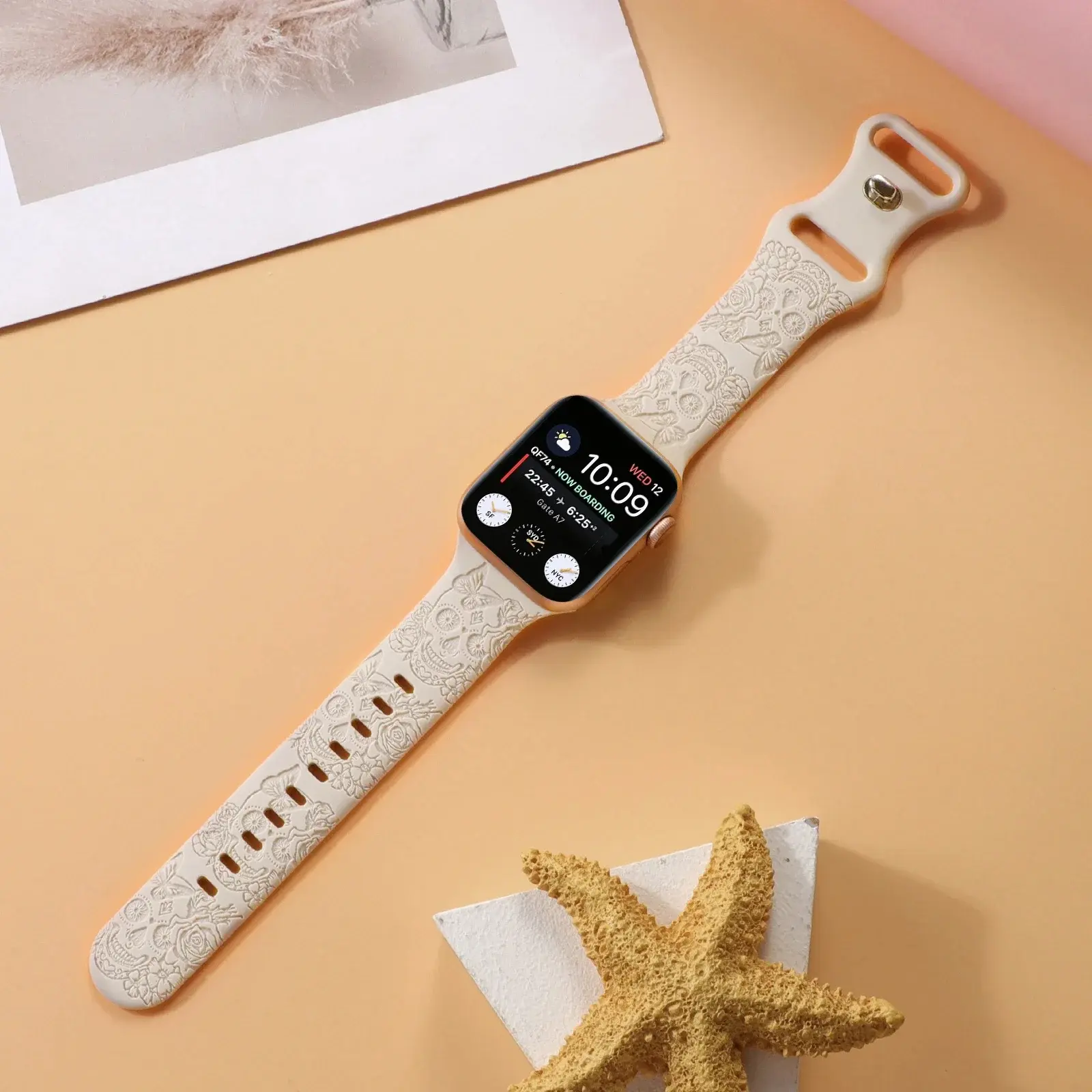 Skull Engraved Band for Apple Watch Ultra 2/1 49mm 44mm 42mm 45mm 38mm 40mm 41mm Silicone Strap IWatch Series 9/8/7/6/5/4/3/se