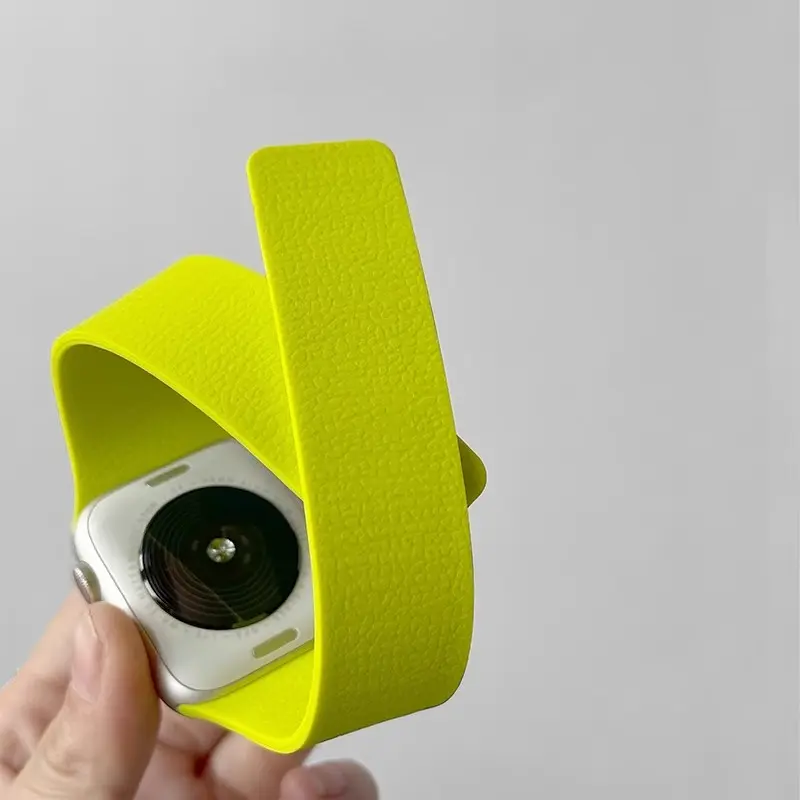 Magnetic Strap for Apple Watch Band 44mm 45mm 40mm 46mm 41mm 42 mm 38 Silicone Bracelet iWatch Series 10 9 8 7 6 Se Ultra 2 49mm