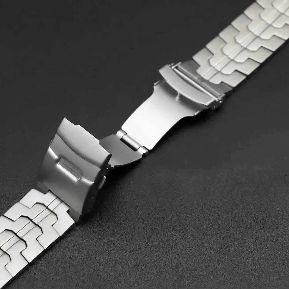 Titanium Strap for Apple Watch Ultra2 49mm 45mm 44mm 38mm 41mm 42mm Band Luxury Men's Style Bracelet for IWatch SE 9 8 7 6 5 4 3