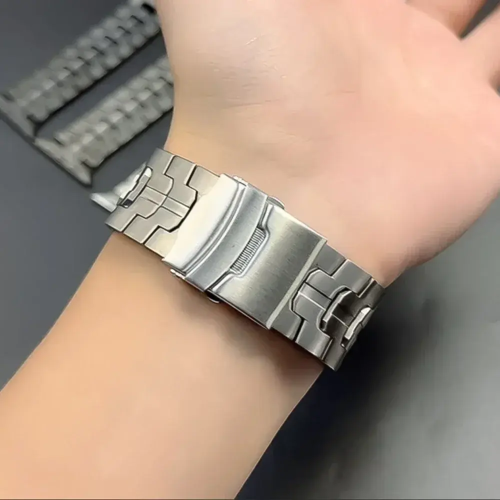 Titanium Strap for Apple Watch Ultra2 49mm 45mm 44mm 38mm 41mm 42mm Band Luxury Men's Style Bracelet for IWatch SE 9 8 7 6 5 4 3