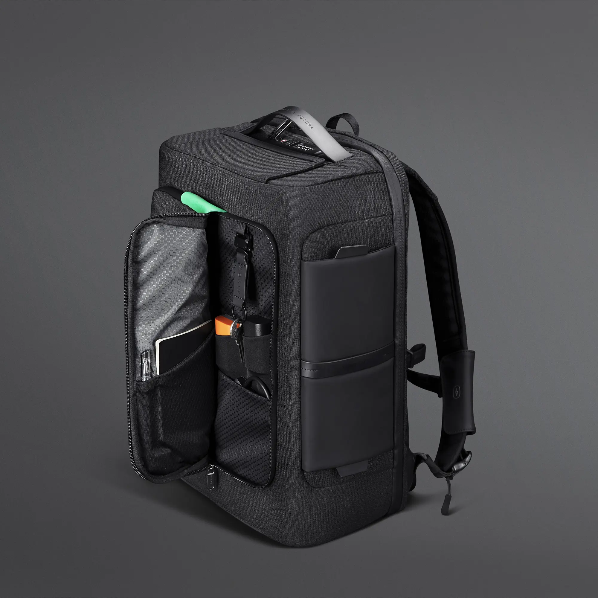 Korin HubPack 33 Anti-theft Anti-Cut Backpack For Men Women 16 inch Laptop Waterproof Magnetic 180° Opening USB-C Charging 2024