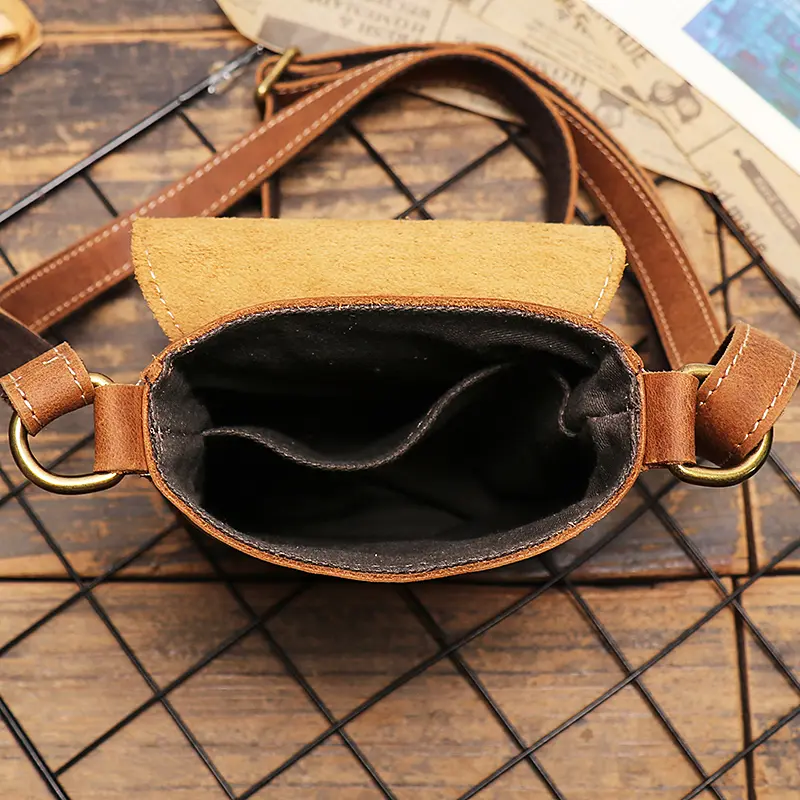Retro Flip Black Small Shoulder Bag for Men Genuine Leather Sling Crossbody Bags Minority Design Man Simple Mobile Phone Bag