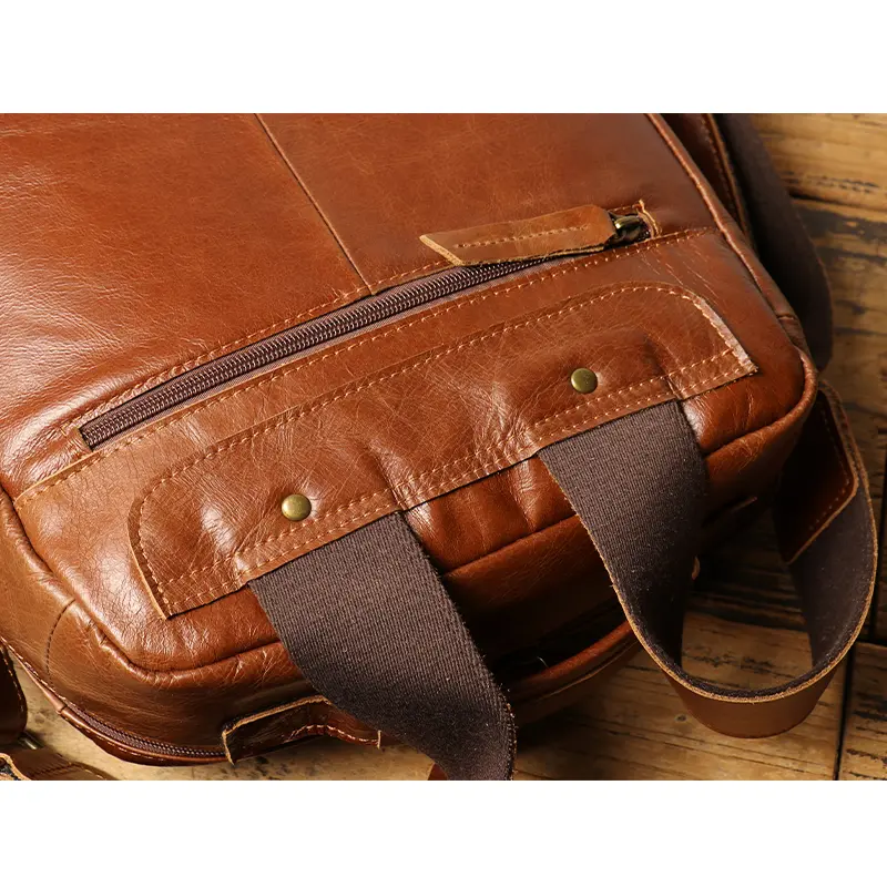 Leathfocus Head Layer Cowhide Men's Shoulder Bag Leather Satchel 15 Inch Laptop Bag Retro Classic Ladies Travel Backpacks