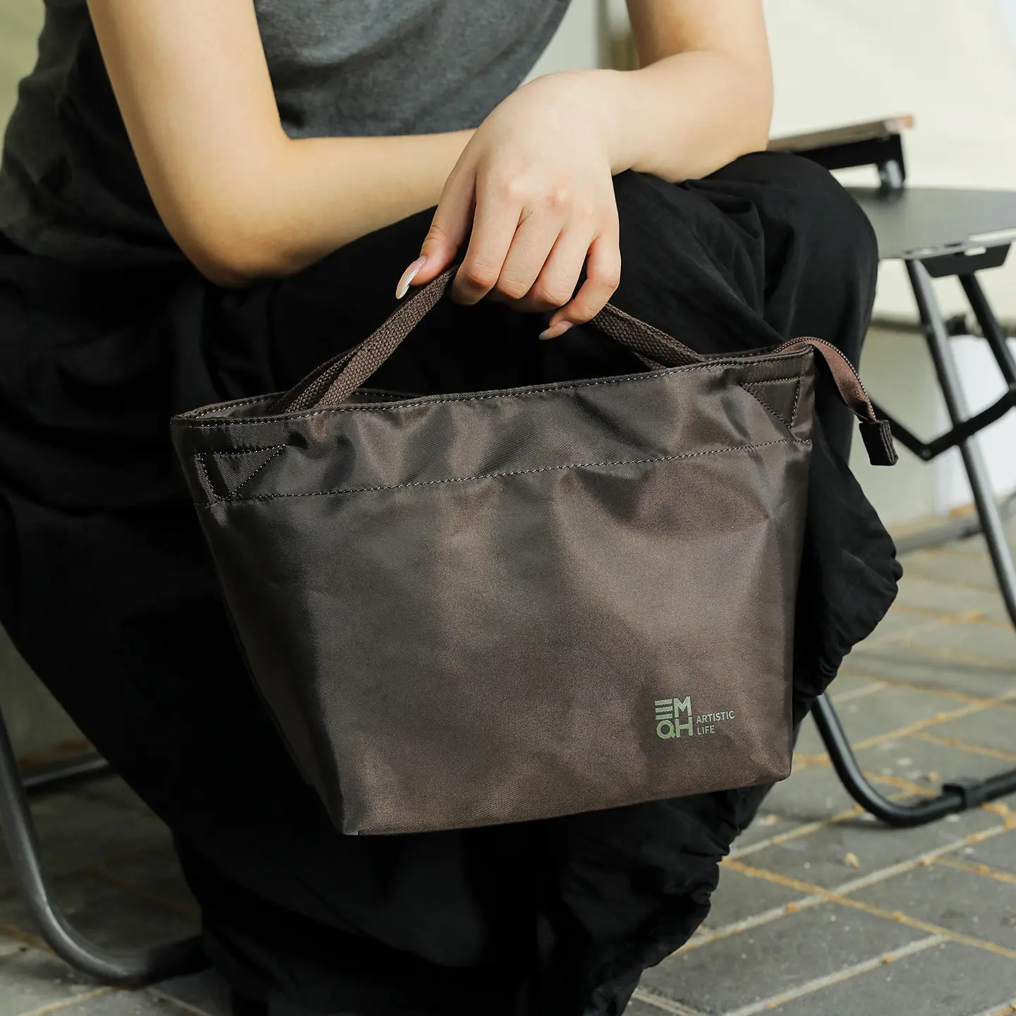 Waterproof Insulated Lunch Box Bags Women's Kids Thermal Bento Cooler Tote Bags for Outdoor Picnic Foods Storage Container