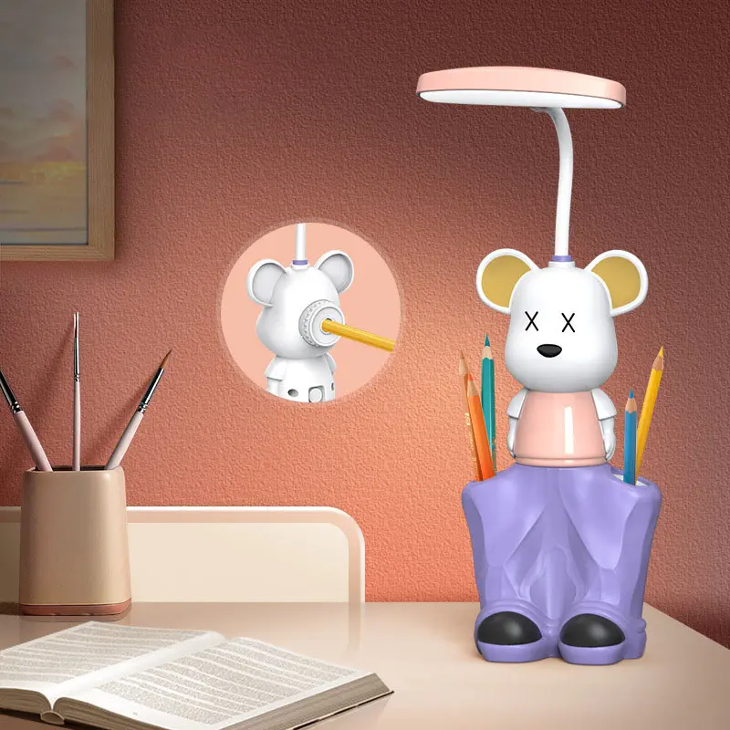 New Creative Astronaut Spaceman Desk Lamp Eye Protection Study Lamp LED Lamp Bedside Dormitory Reading USB Charging Night Light