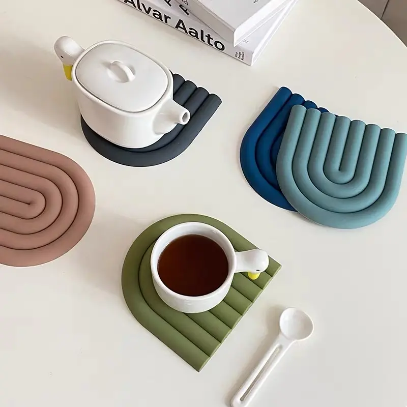 2Pcs Rainbow Silicone Mat Pot Mat Thermal Mat Table Mat Heat Resistant High Temperature Cup Mat Thickened To Prevent Scalding