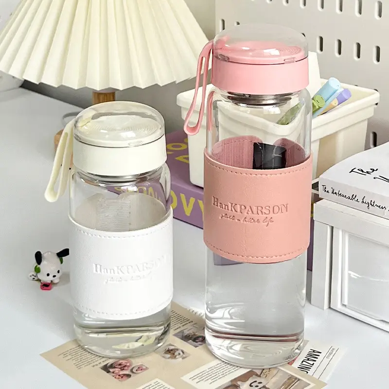 Japanese Style Fashion Glass Bottle 480ml wtaer Bottle With Tea Infuser Insulation Sleeve High Temperature Drinking Bottles Milk