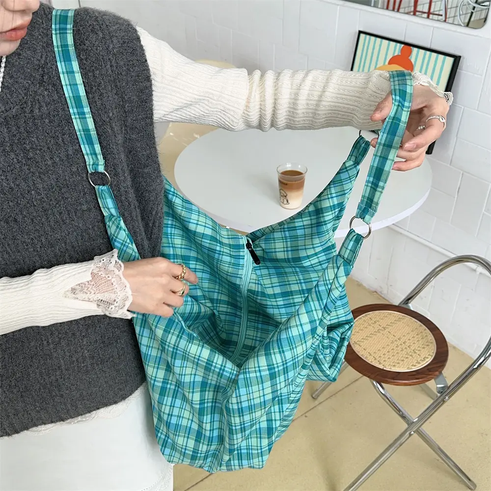 Colorful Plaid Shoulder Bags for Women Large Capacity Portable Ladies Tote Underarm Bag Travel Outdoor Female Casual Handbags