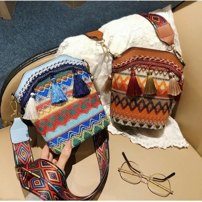 Vintage Ethnic Shoulder Bag Embroidery Boho Hippie Tassel Tote Messenger Beach Crossbody Women Girls Purse Phone Wallet Pouch