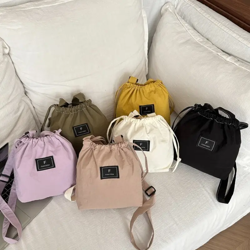 Casual Bucket Bag Women's Large Capacity Commuter Single Shoulder Cloth Bag Versatile Internal Structure Polyester Fiber Nylon