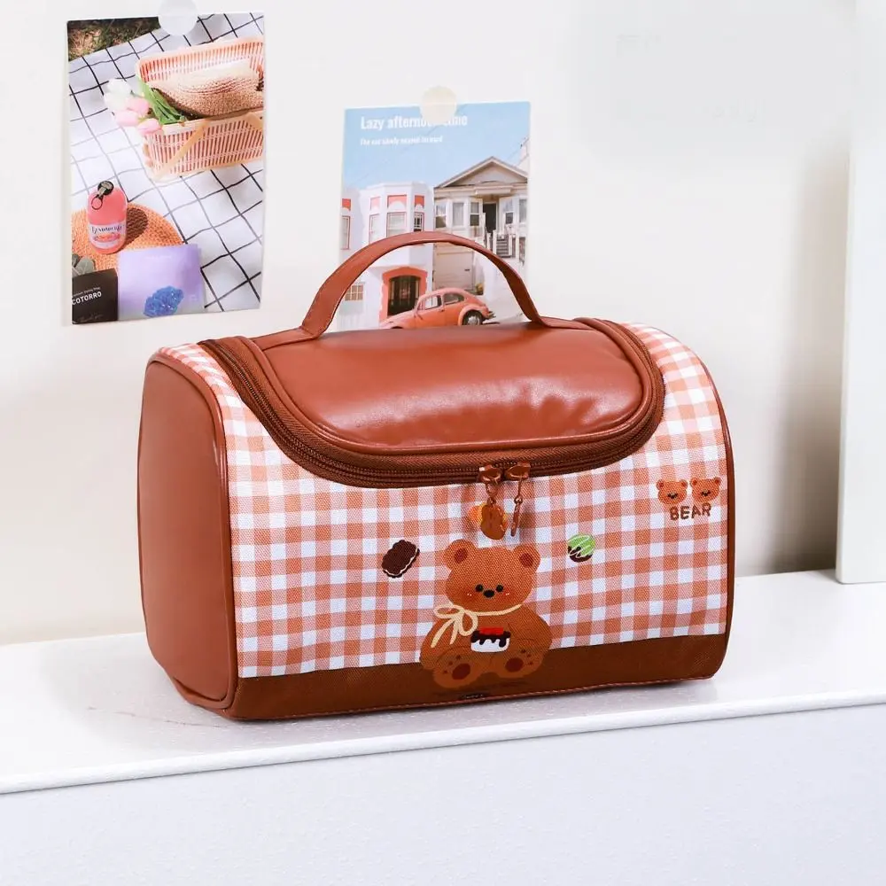 Portable Large Capacity Kitten Makeup Bag Korean Style Cat Handheld Cosmetic Bag Bear Handheld Washing Bag Woman