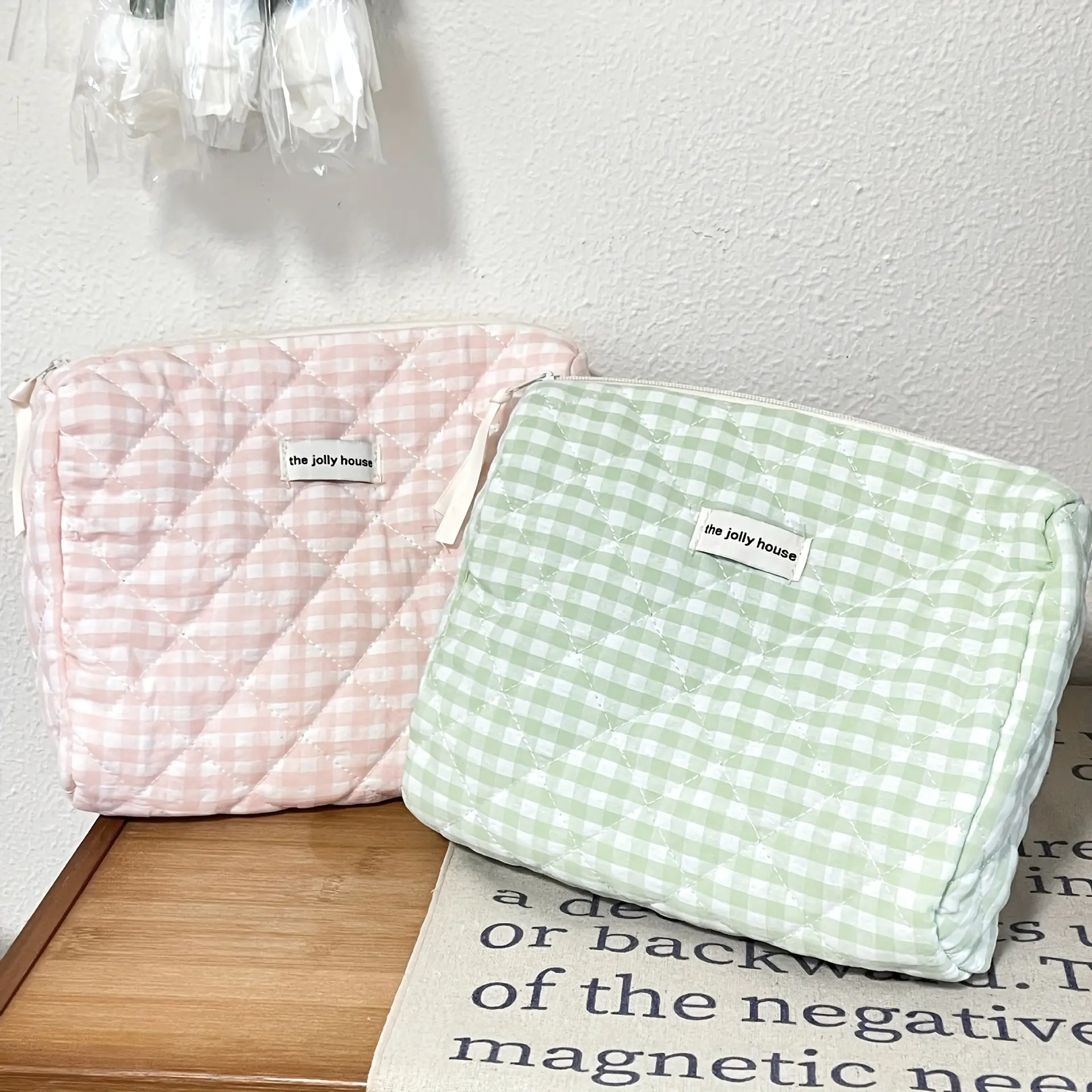 Solid Color Plaid Makeup Bag Travel Cosmetic Pouch Large Soft Cosmetic Organizer Pouch, Zipper Make Up Organizer Toiletry Bag
