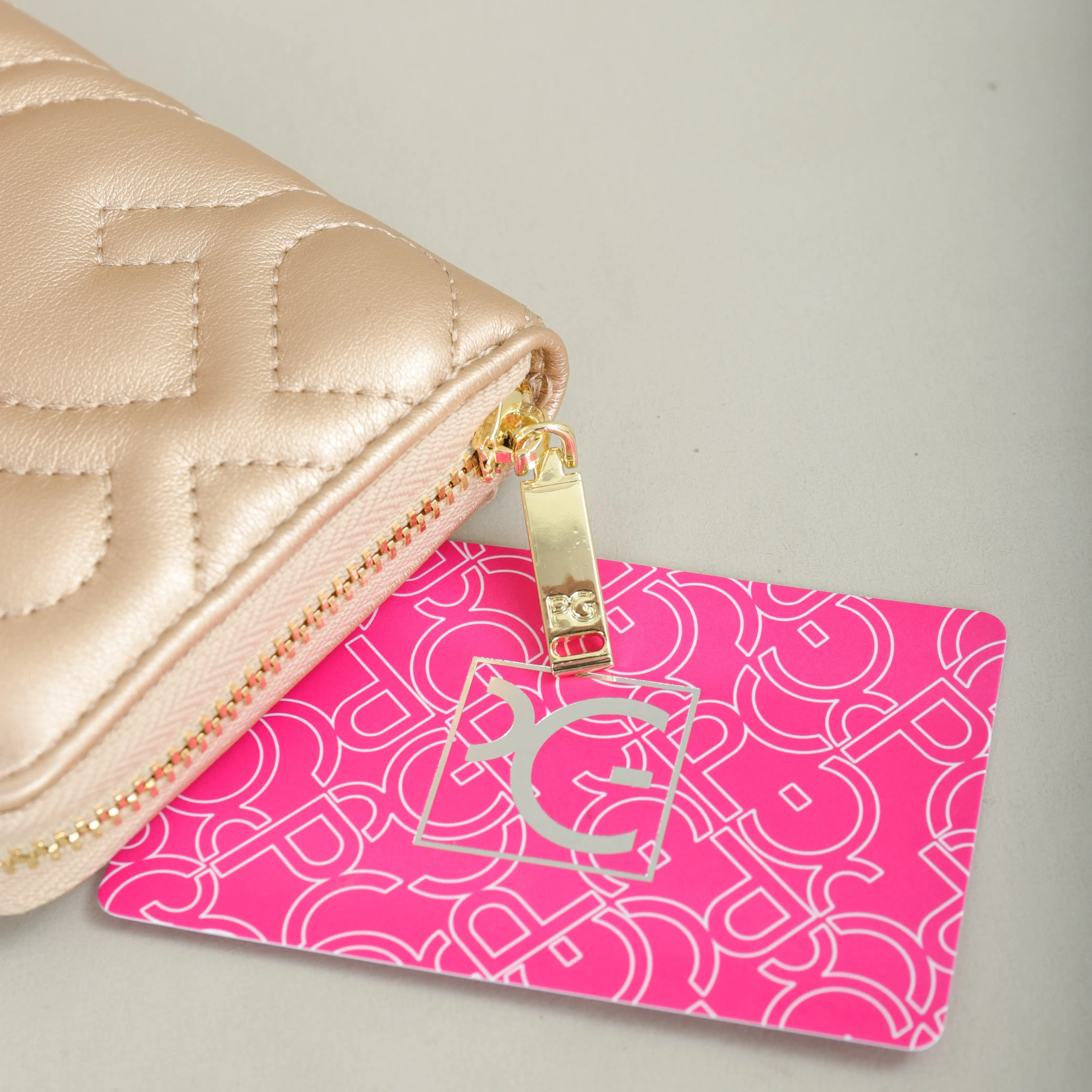 PG PATSY GARIS Fashion Classic Retro Men's and Women's Universal Wallet Letter Printed Portable Card Bag Zero Wallet Wallet
