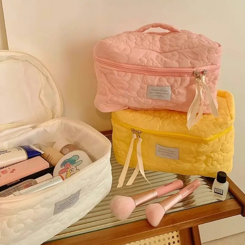 Soft Flower Pattern Women Makeup Bag Toiletries Cosmetic Organizer Zipper Bag Travel Wash Pouch Cosmetic Bag Female Make Up Bags