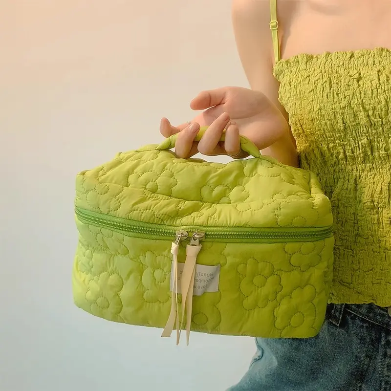 Soft Flower Pattern Women Makeup Bag Toiletries Cosmetic Organizer Zipper Bag Travel Wash Pouch Cosmetic Bag Female Make Up Bags