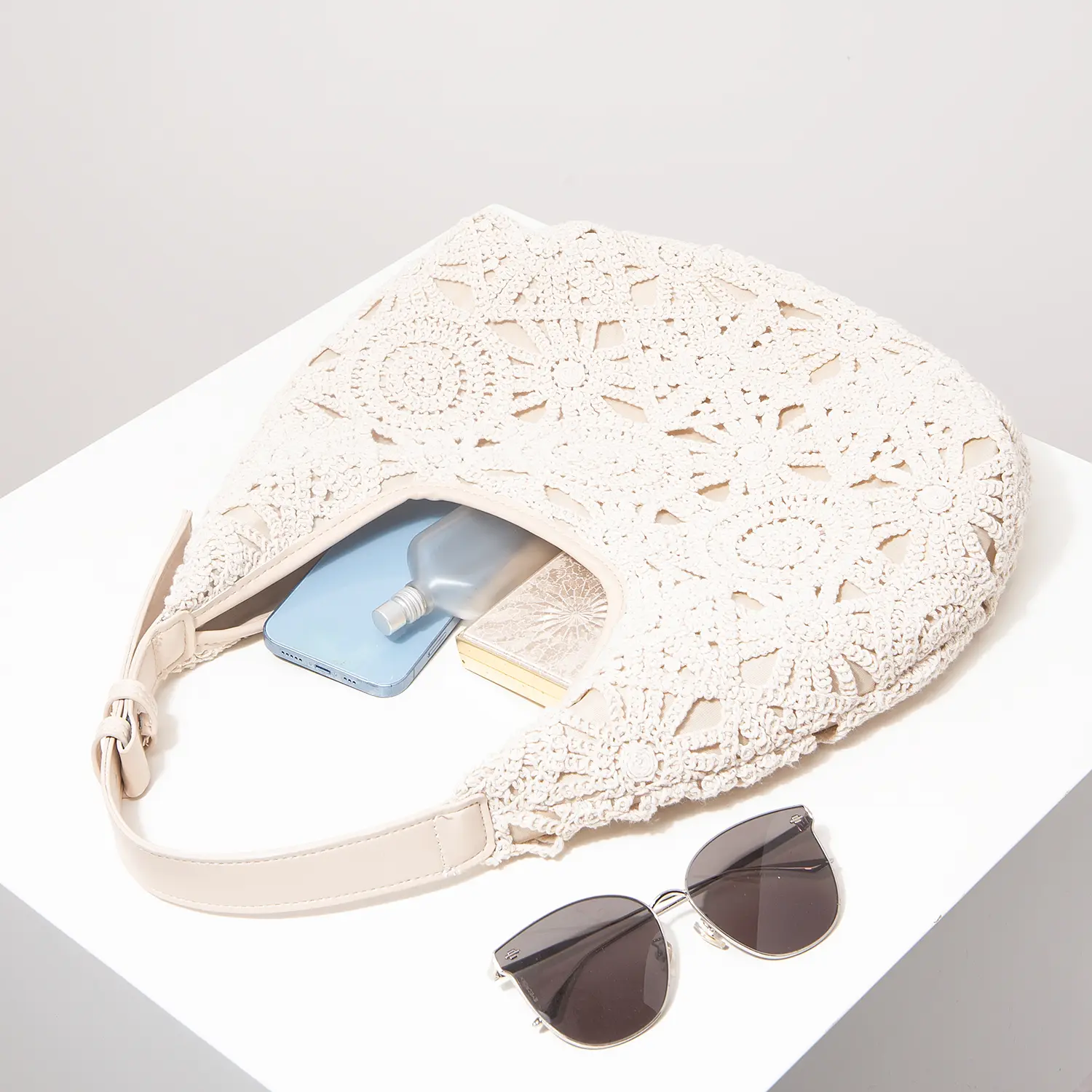 Pattern Hollow Woven Bag，Boho Beach Bags ，Premiun Style Shoulder Bag For Ladies，Vacaition Outfits Women,Travel Must Haves