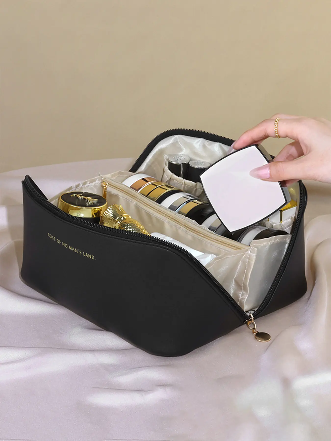 Travel Makeup Bag,Large Capacity Cosmetic Bags for Women,Waterproof Portable Pouch Open Flat Toiletry Bag Make up Organizer with