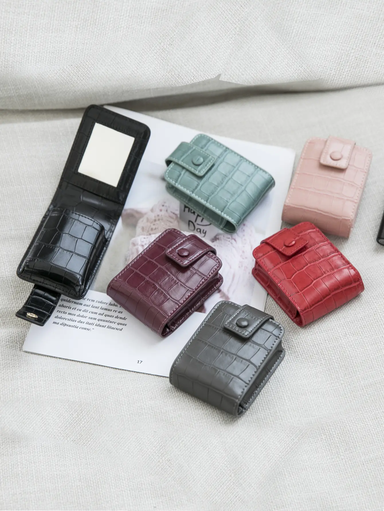 Mini Portable Lipstick Bags With Mirror Small Cosmetic Bag Stylish Compact For Women Lipsticks Protective Cover Storage Case