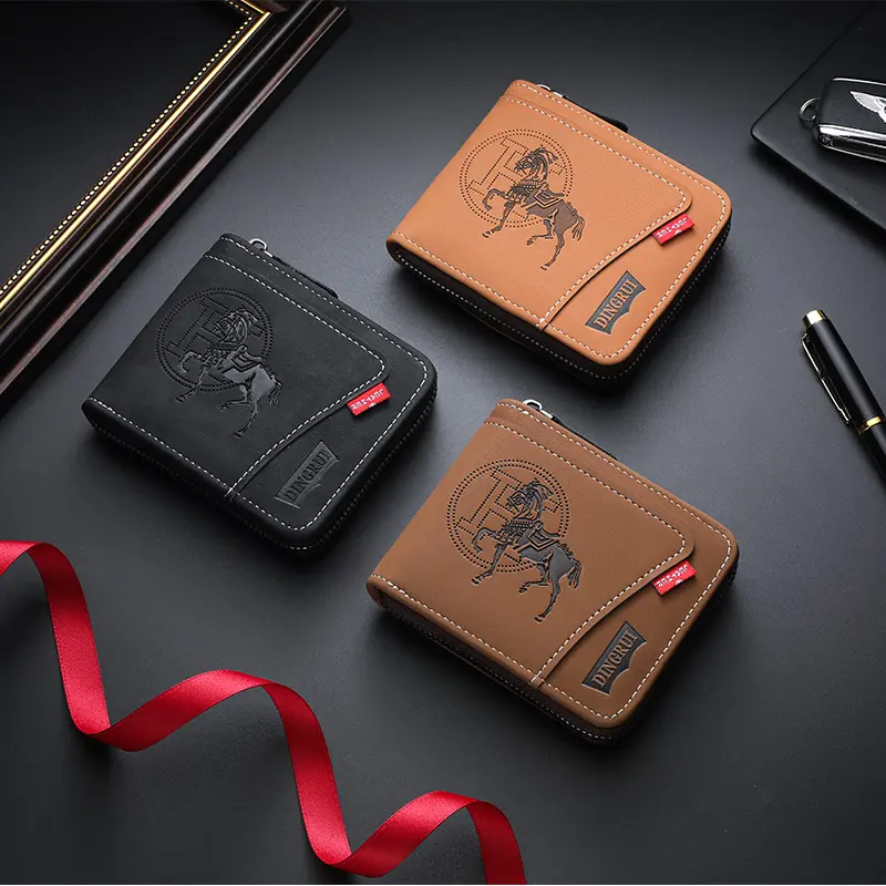 New men's chain wallet with European and American retro style, horizontal zipper bag, fashionable short card bag, coin purse.