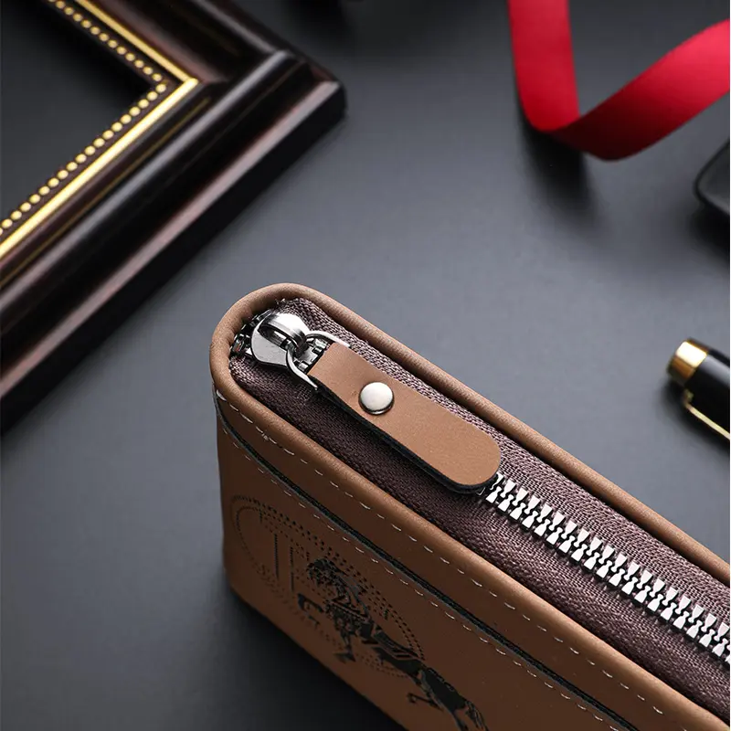 New men's chain wallet with European and American retro style, horizontal zipper bag, fashionable short card bag, coin purse.