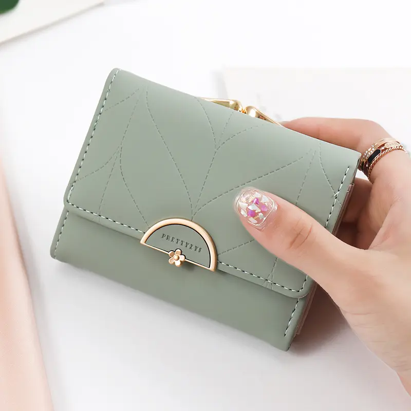024 Women's summer new women's short wallet Japan and South Korea PU leather hardware buckle three fold bag high texture multi-c