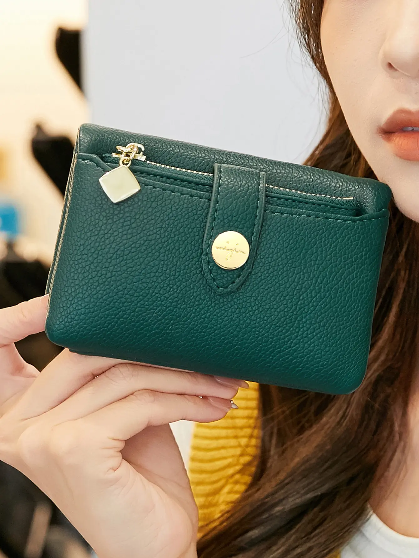 Fashionable PU Leather Women's Wallet Portable Double Fold Short Women's Money Bag Multi functional Small Coin CardHolder Wallet