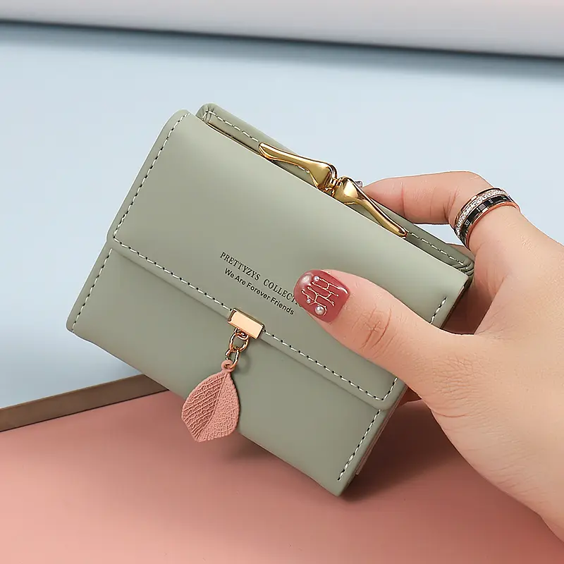 2024 summer Explosion-style women's short wallet Korean PU leather simple everything with solid color personality leaf pendant b