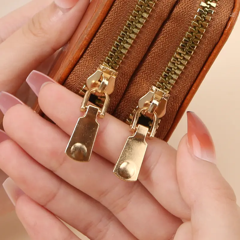 Anti-magnetic theft-proof double-pull card wallet, fashionable women's crocodile pattern zipper coin purse, cross-border RFID