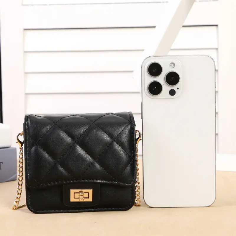 Makeup bag with mirror, new mini bag, crossbody bag, women's versatile Instagram chain small square bag