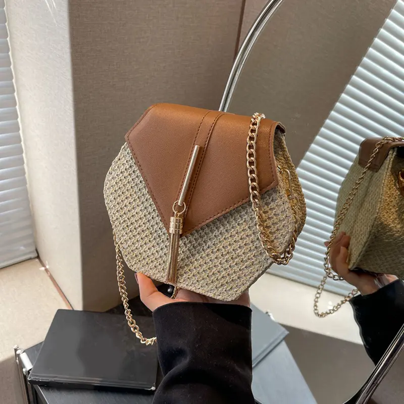 Women Straw and Leather Tote Handbag Lady Summer Rattan Shoulder Bag Girls Handmade Woven Beach Crossbody Bag