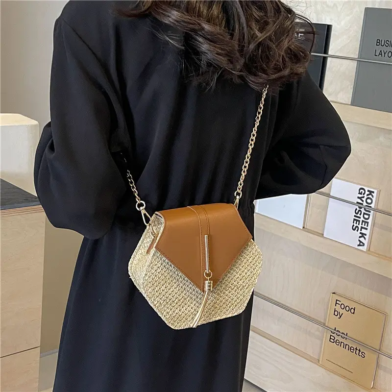 Women Straw and Leather Tote Handbag Lady Summer Rattan Shoulder Bag Girls Handmade Woven Beach Crossbody Bag