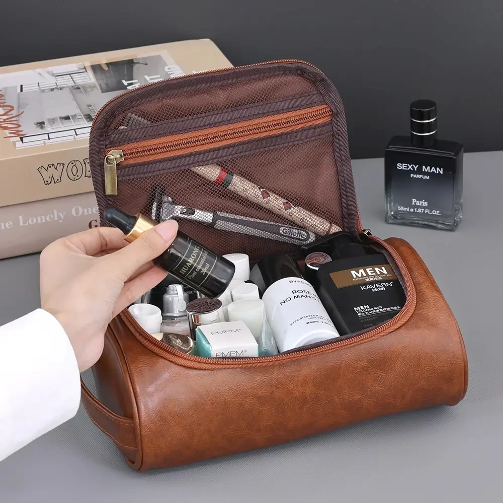 High Quality Travel Toiletry Bag For Women Men Retro PU Leather Cosmetic Bags Female Waterproof Travel Makeup Bag